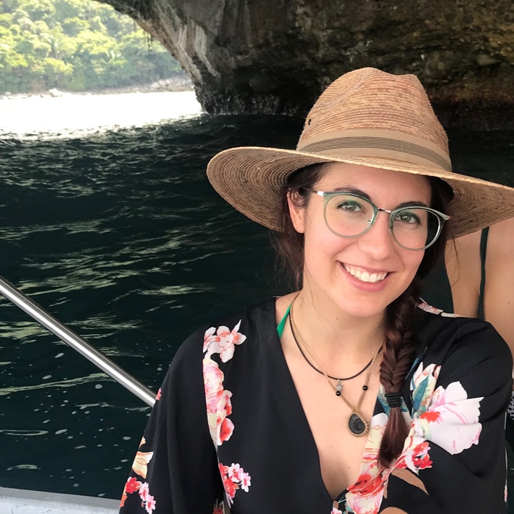 Meet your Posher, Katelyn